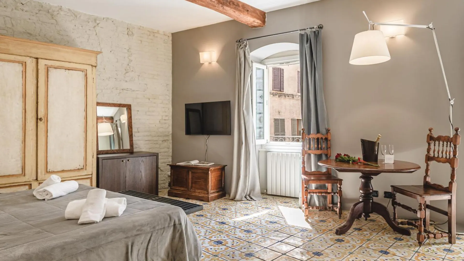 Bed and Breakfast Il Battistero Siena Residenza d'Epoca 2*,  Italia